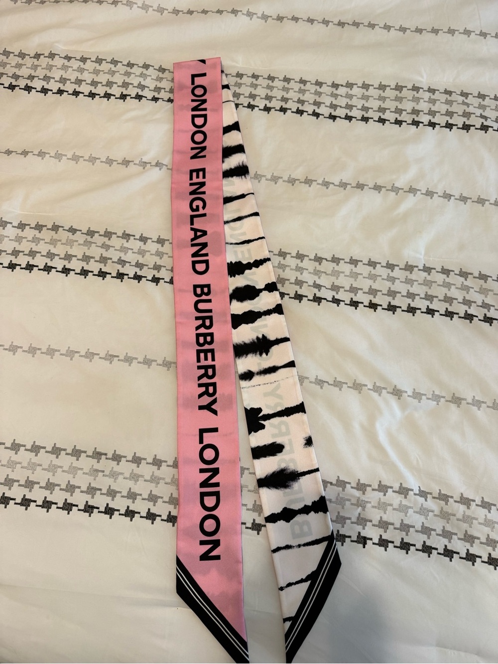 Burberry scarf